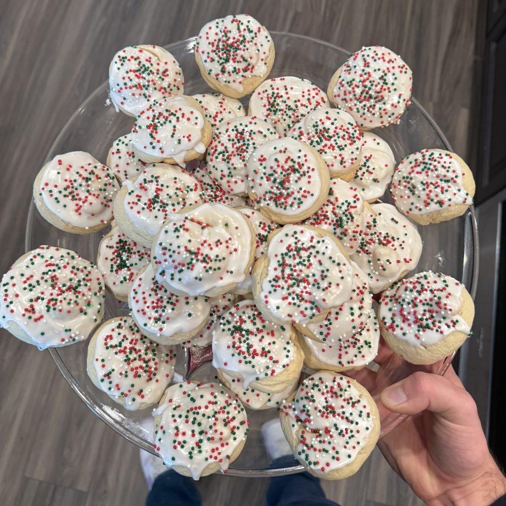 Italian Knot Cookies